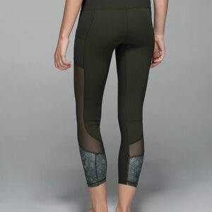 Lululemon leggings SE Luxtreme Mesh Jazzy White Gator Green size 6